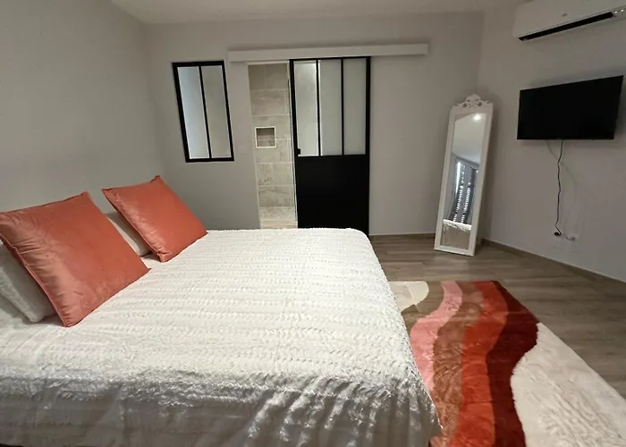 Willa Maison 6 Pers Centre Circuit Et Arenes *